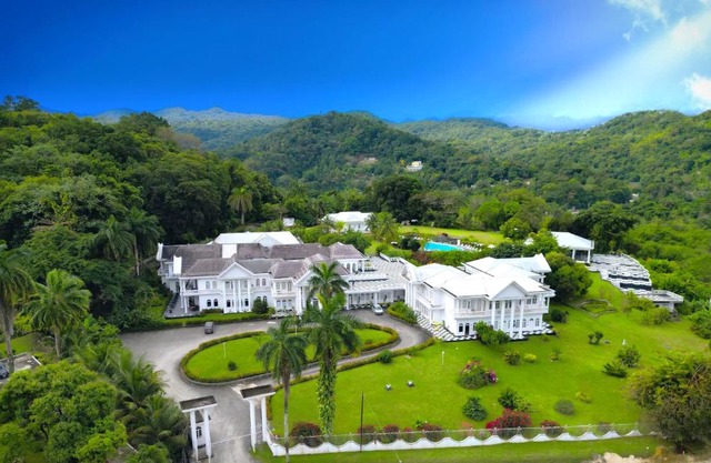 Jamaica Palace Hotel