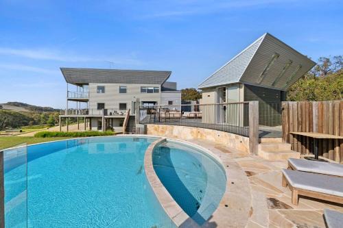 Janacwal - Adventure on the Surf Coast