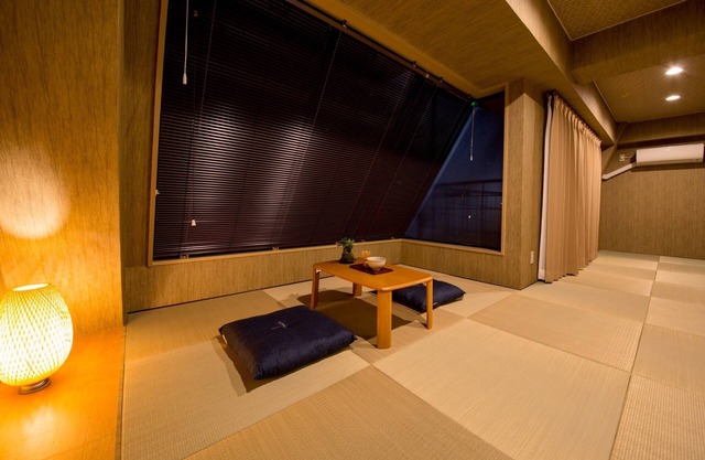 Japanesestyle room/Osaka city Ōsaka