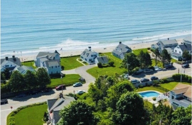 Jenness Beach Ocean Getaway - Book Now for Summer '26!