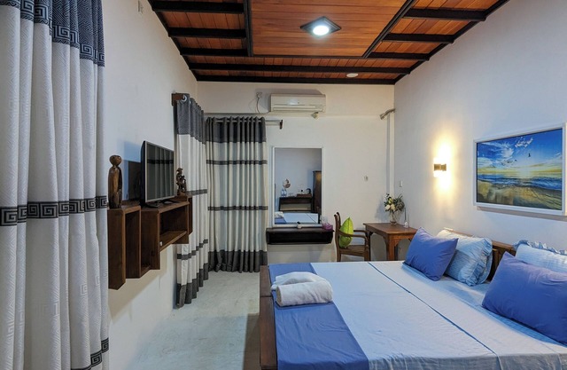 Jennifers Villa, Make your soul full in Love and Peace in Negombo AC,Wifi,Beach