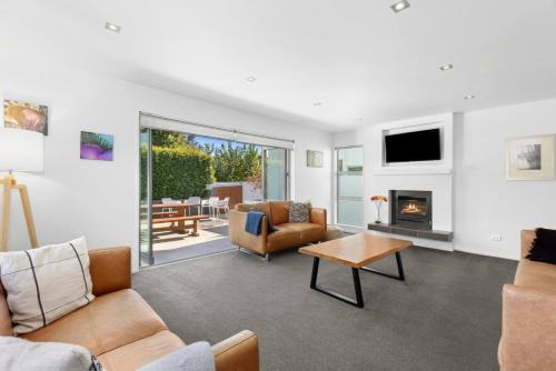 Jessies Lakehouse - your perfect Wanaka base