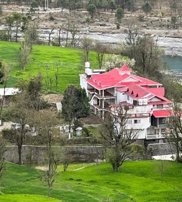 Jimmys River Resort