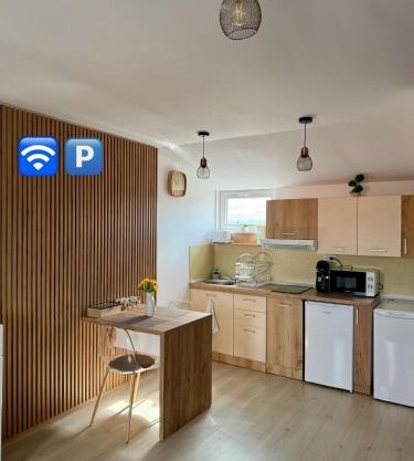 Jokai Apartments Nr8, code entry
