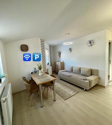 Jokai Apartments Nr9, code entry