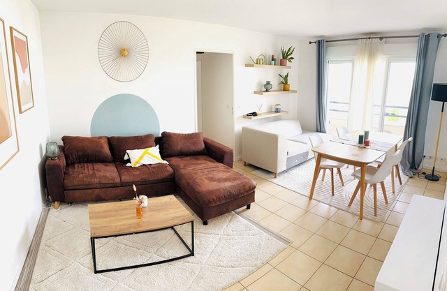 Joli Appartement T3 Proche de Paris et de Laéroport Dorly