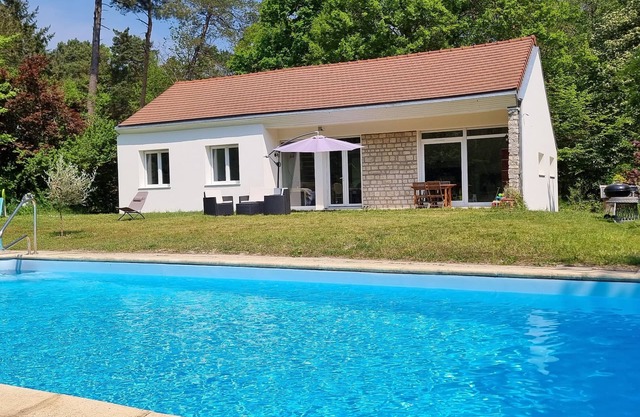 Jolie Maison en Pleine Foret