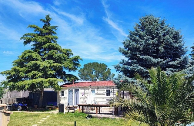 Jolie Mobil Home Dans un Écrin de Verdure au Calme Accès Piscine 20' des Plage