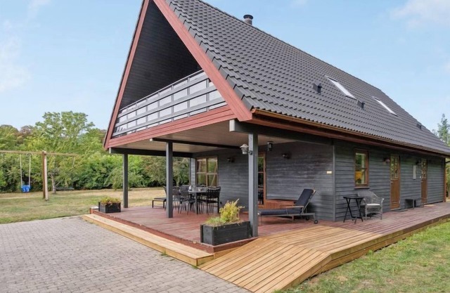 "Jorith" - 550m from the sea by Interhome