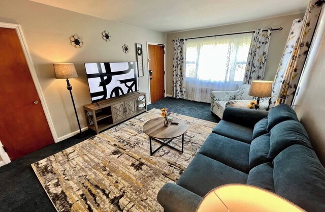 Joyful King 1 Bed Apartment 13 Minutes to Downtwn