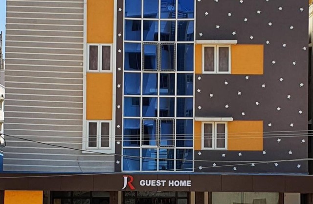 JR Guest Home