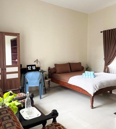 Juni Residence