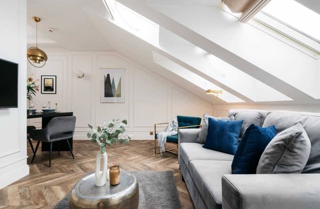 Junior Suite Studio with Old Town view