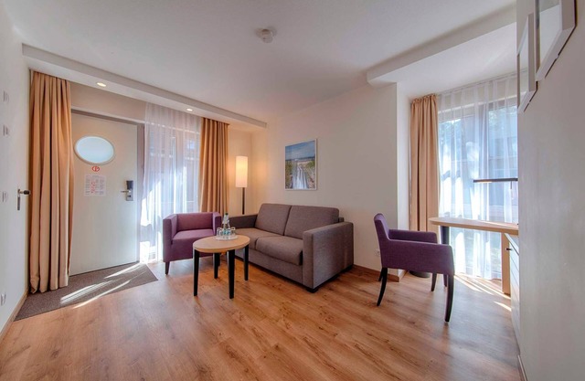 Juniorsuite 30m² 2 Zimmer - Aquamaris Strandresidenz