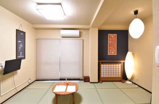 Just one stop from JR OSAKA Station GH hanare102/Osaka Ōsaka