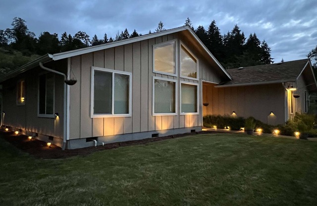 Just shy of 9 acres of nature located only a couple minutes from the city.