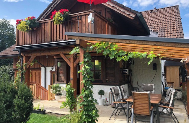 Komfortable Ferienwohnung mit Charme. Optimal für Familien, Paare und Freunde