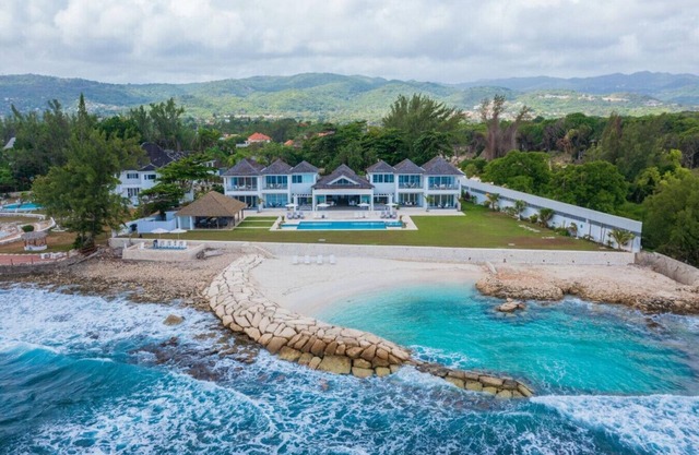 Kai Ki Villa by the Sea