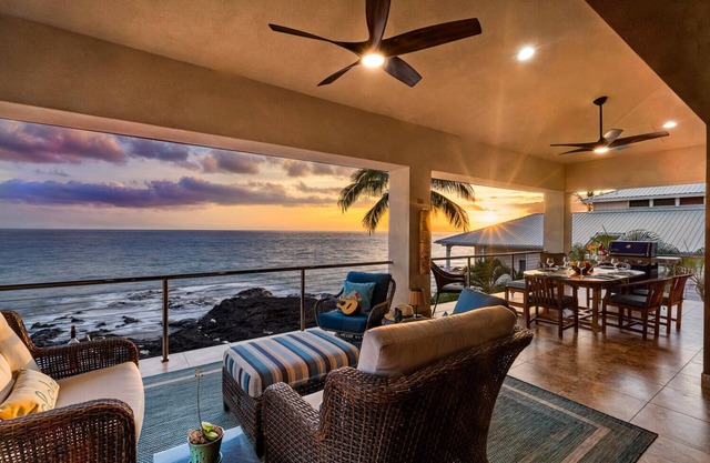 Kailani Vista - 3-Story Oceanfront Home w/Hot Tub, Elevator & Putting Green
