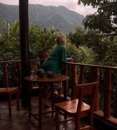 Kailash Lodge