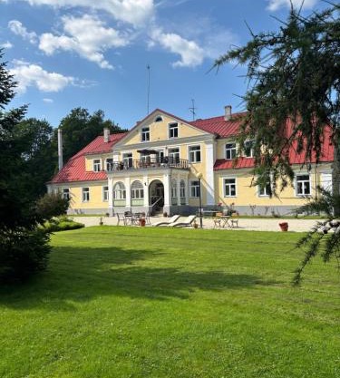 Kailes Manor