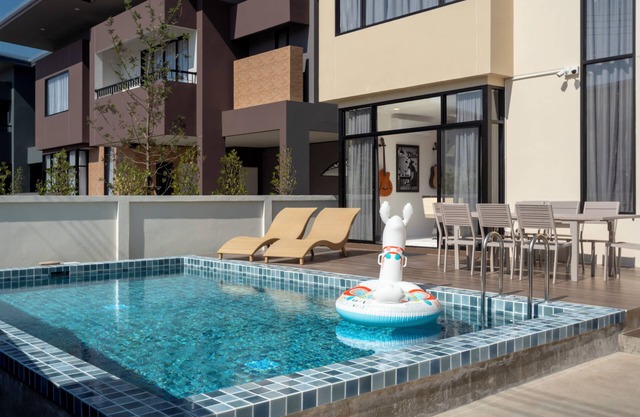 Kanna Farmhouse Pool Villa