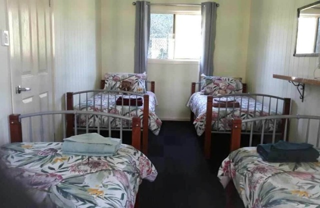 Karalee farmstay getaway with friendly animals