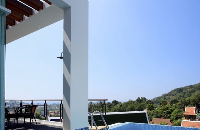 Kata Sea View Villas