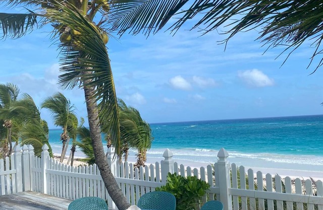 KELLY KREST, BEACH FRONT WITH STUNNING VIEWS OF GORGEOUS PINK SANDS BEACH