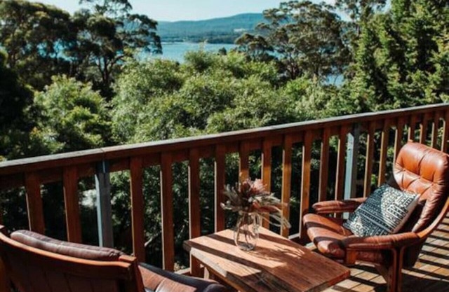 Kelp Cabin - intimate, calm and restful