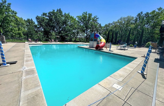 Kemper's Cabin in the Ozarks | Onsite amenities