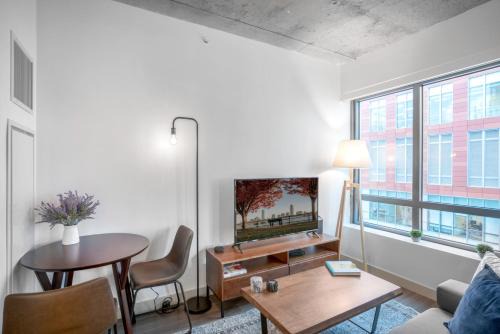 Kendall Sq Studio w Gym nr MIT MGH BOS-36