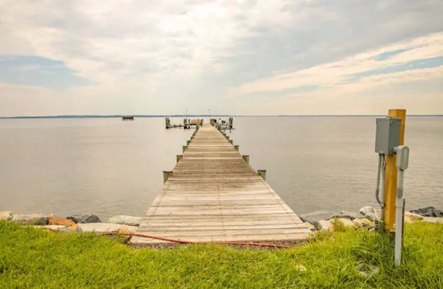 Kent Island Waterfront Cottage