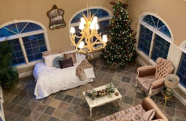 Kentucky’s luxurious hideaway @ Woods Edge Estates