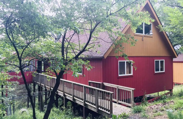 Ketchup and Mustard Mountain Chalet