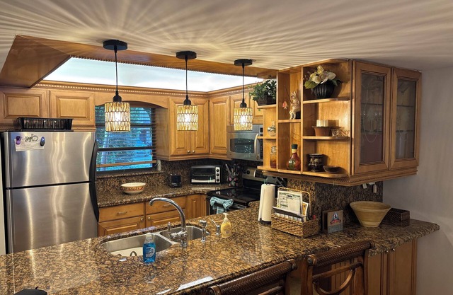 Key Largo Waterfront w/33' Boat Slip- Buttonwood-Gated Community