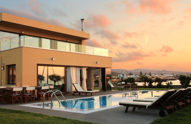 Kimona Villa Seafront Swimming Pool Jacuzzi 6 Bedrooms 21 PAX Kouvohori Villas Crete