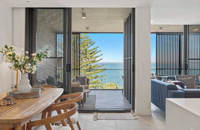 Kings Beach Oceanfront Oasis