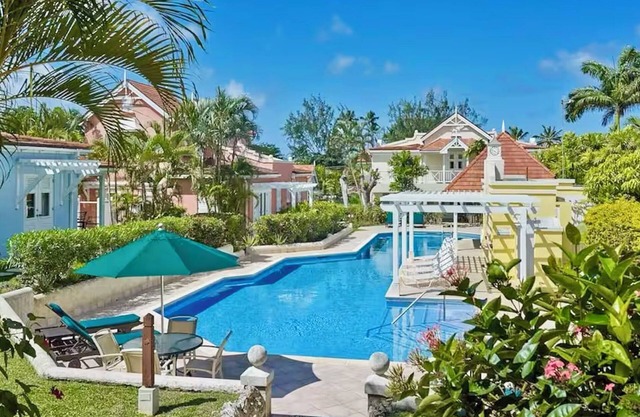 Kings Beach Village is close to Mullins Beach and a fantastic location on the west coast