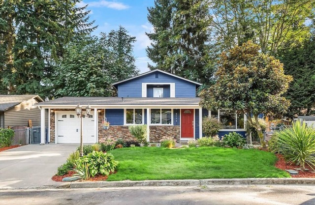 Kirkland Blue Castle|Cul-De-Sac |Patio|BeachPark