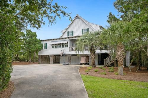 Kitchens Beach House home by Peace Vacations