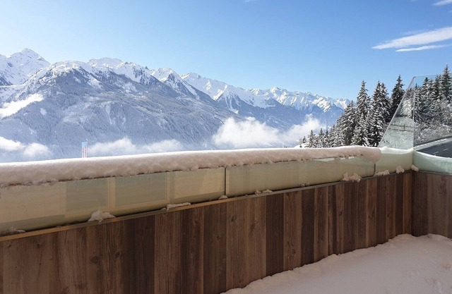 Kitzbühel alpine lodge with sauna