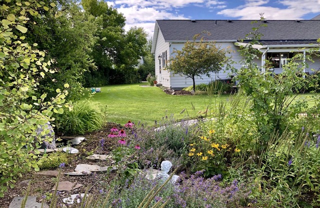 KL Mountain Vista has wide open spaces, no neighbors and a beautiful setting