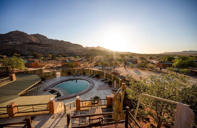 Klein-Aus Vista Desert Horse Inn