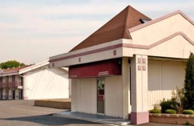 Knights Inn South Hackensack