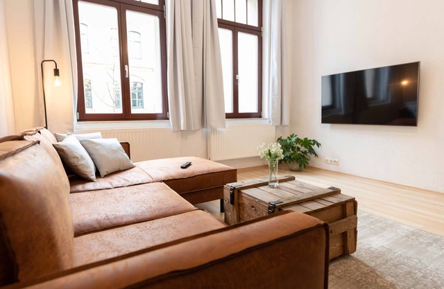 ★Ko-Living Apartment am Wasserturm | Paulusviertel Halle | Up to 5 people ★