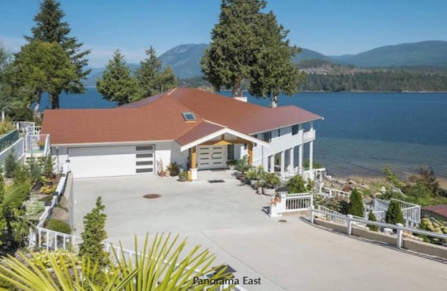 Koka 1- Sechelt BC, Bachelor suite, utilities included, Cable TV, WiFi, beach