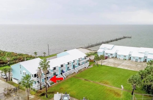 Kontiki Condo! Pool, Pier, Boat Slips, Boat Launch, BBQ, Tennis, Pickle Ball!