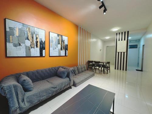 Kuching Cozy Comfort 07 - Home Stay GEM Suites 7 Pax near Airport & Saradise