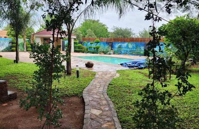 Kwena Cottage